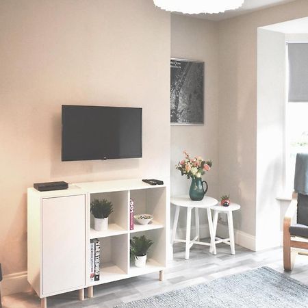 Three Bedroom City Home With Garden เซาธ์แธมป์ตัน ภายนอก รูปภาพ